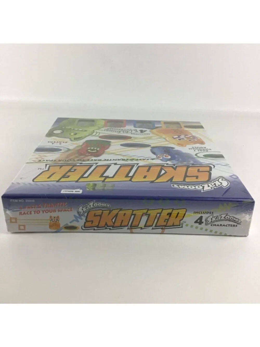 SkaZooms Skatter Fast Frantic Race To Your Space Family Fun Board Game New